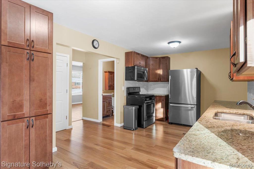 40499 Orangelawn Avenue, Plymouth, MI 48170 — Photo 3