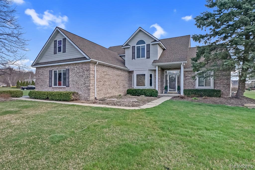 21191 GREENBRIAR Lane, South Lyon, MI 48178 — Photo 2