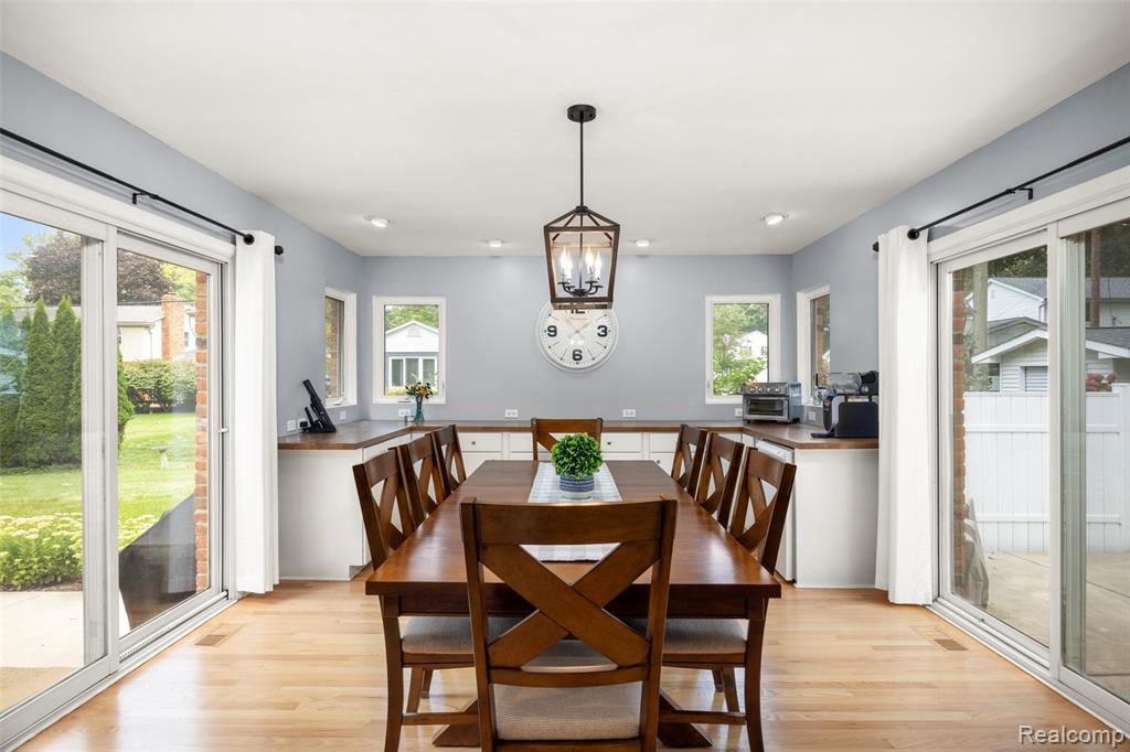 527 Greenwich Lane, Grand Blanc, MI 48439 — Photo 16