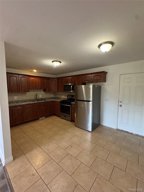 6063 Miller Road, Dearborn, MI 48126 — Photo 4