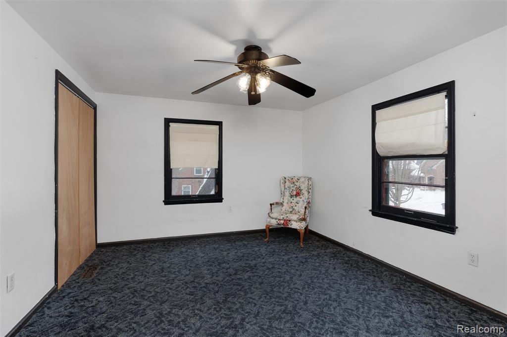 12935 Victoria Avenue, Huntington Woods, MI — Photo 35