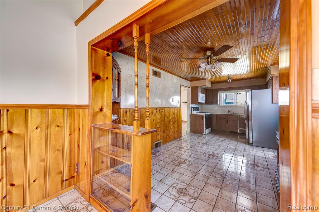 5635 OAKMAN Boulevard, Dearborn, MI 48126 — Photo 15