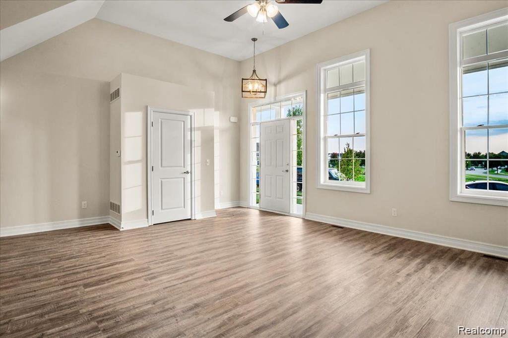 53606 Springdale Street, Macomb, MI 48042 — Photo 10