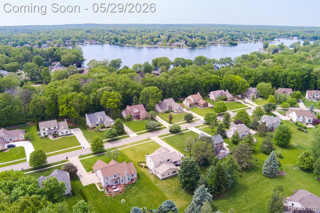 2241 Elkridge Circle, Highland, MI 48356 — Photo 72