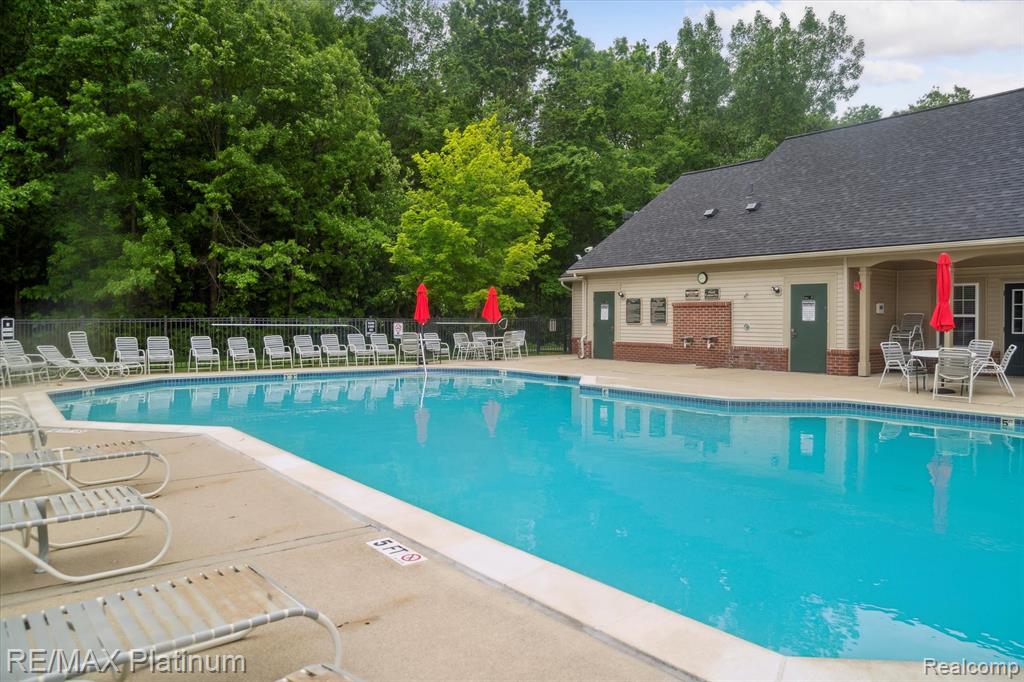 4300 Hampton Ridge, Howell, MI 48843 — Photo 25