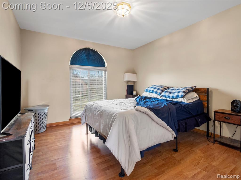 48233 Lamplighter Trail, Macomb, MI 48044 — Photo 16