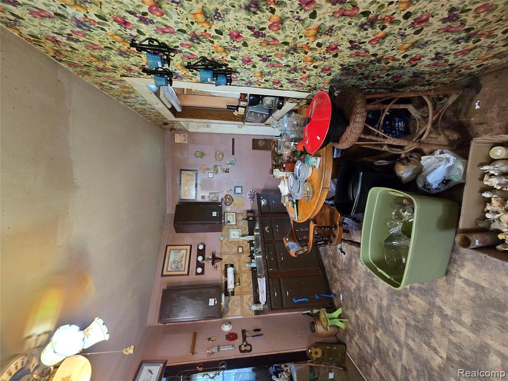 811 Howard Street, Port Huron, MI 48060 — Photo 6