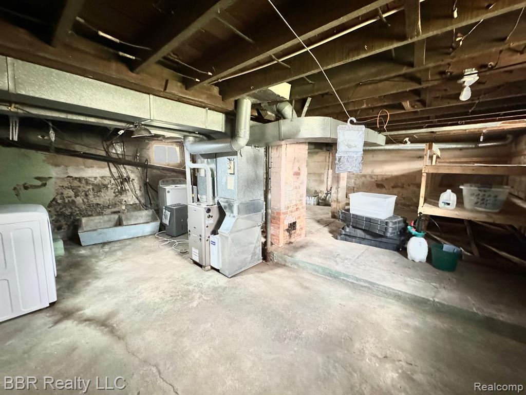 611 MONROE Street, Carleton, MI 48117 — Photo 24