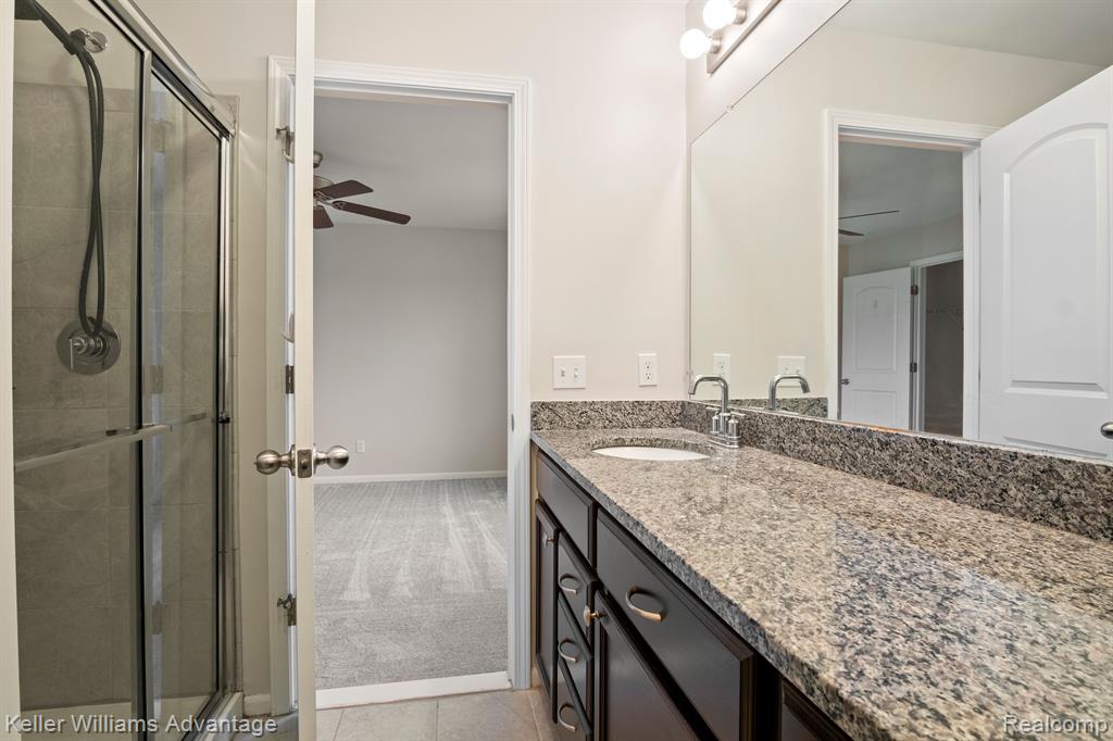 419 WRIGHT Street, Wixom, MI 48393 — Photo 26