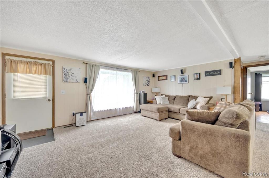 6516 Weyer Road, Imlay City, MI 48444 — Photo 13