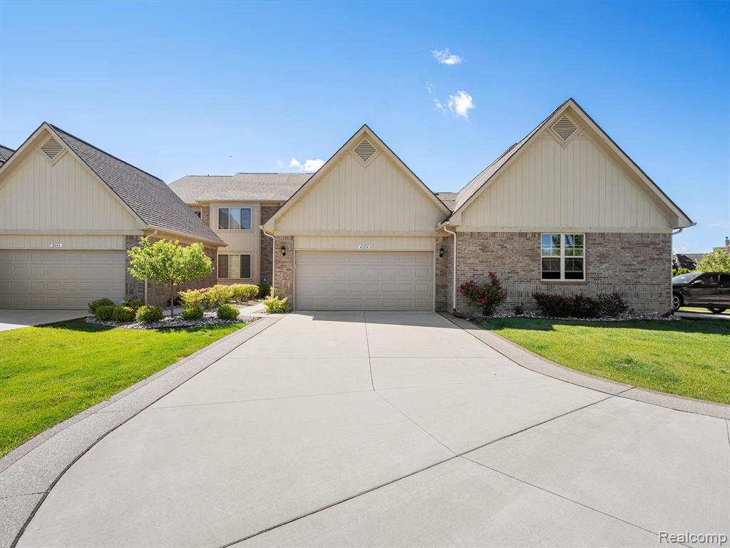 46854 EMERALD CREEK Drive, Shelby Twp, MI 48315 — front exterior