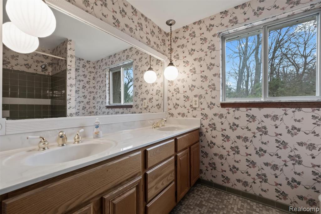 52580 Southdown Road, Shelby Twp, MI 48316 — Photo 25