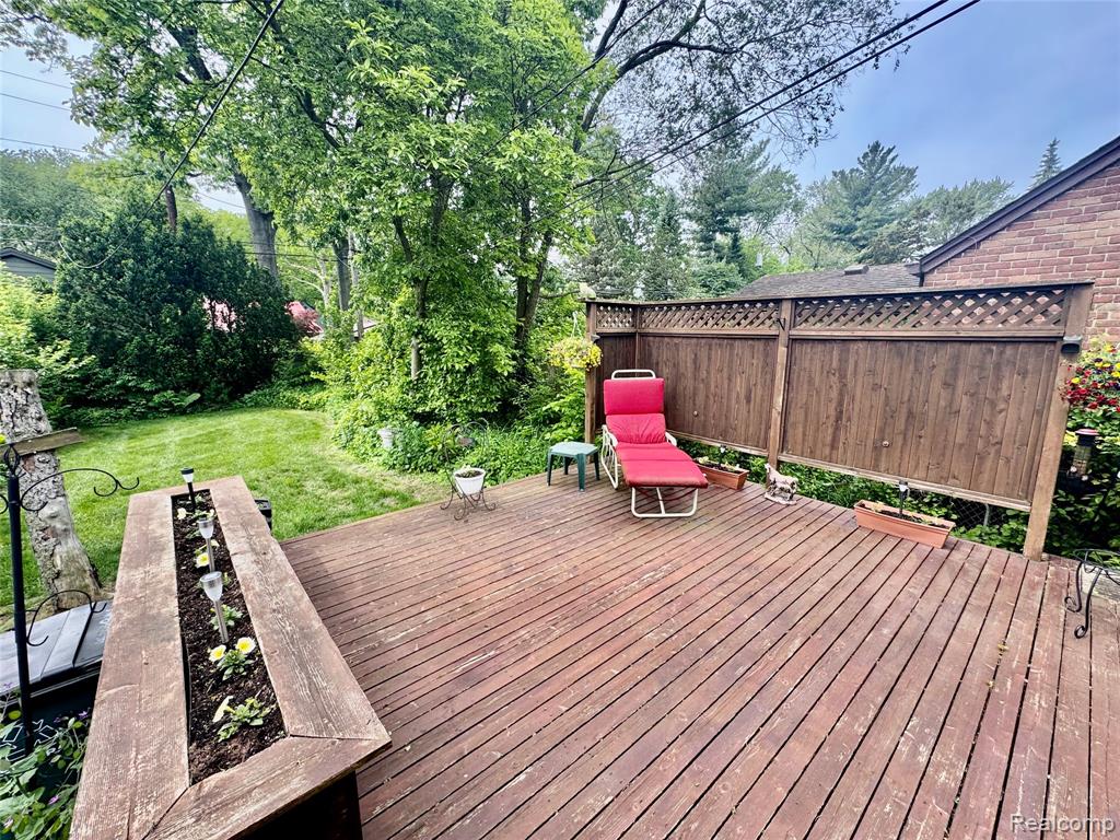 621 W Cambourne Street, Ferndale, MI 48220 — Photo 27