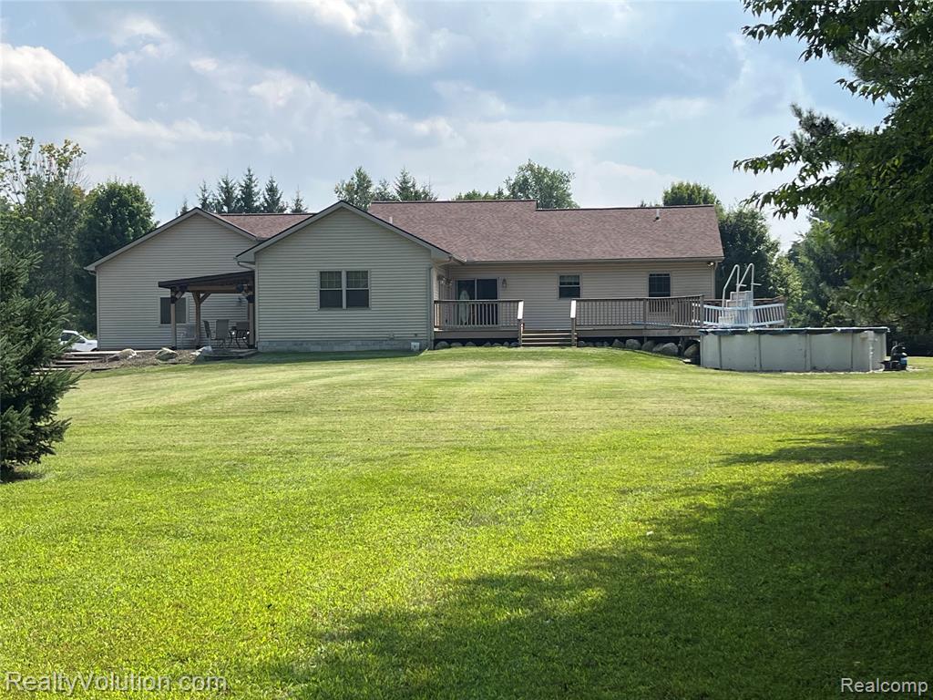 5885 Skyview Drive, Imlay City, MI 48444 — Photo 36