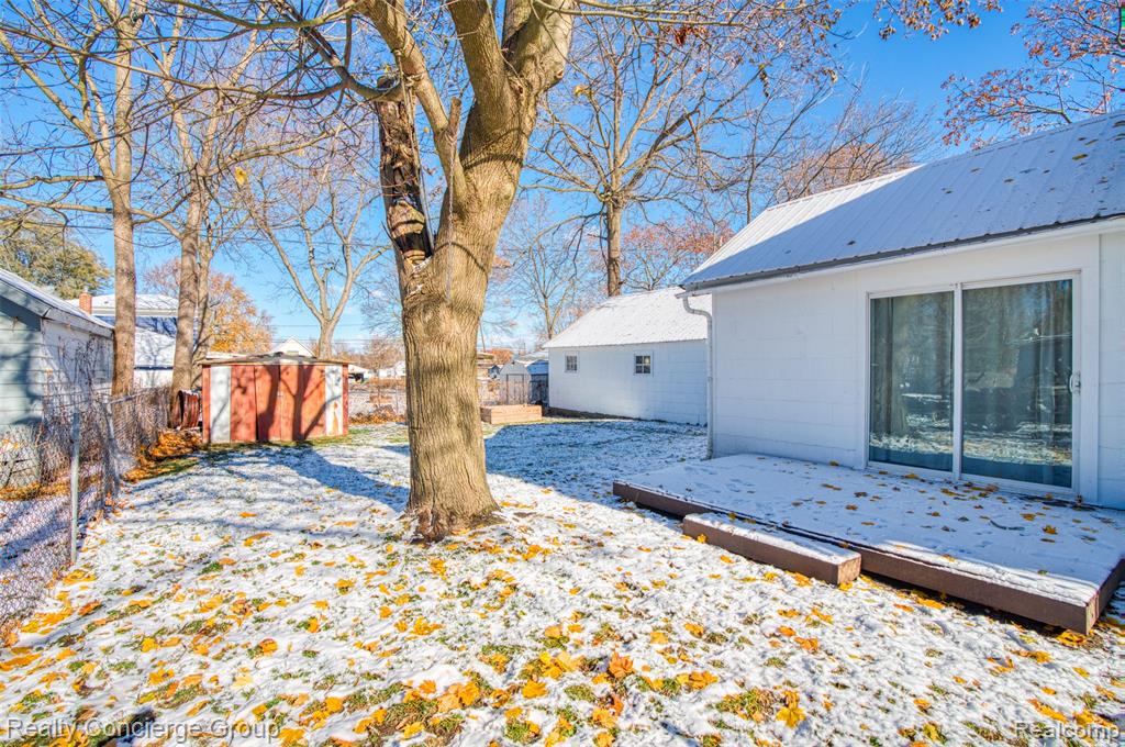 104 W John Street, Durand, MI 48429 — Photo 23