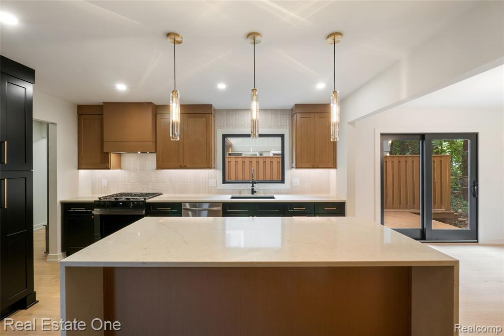 5584 N Adams Way, Bloomfield Hills, MI 48302 — Photo 13