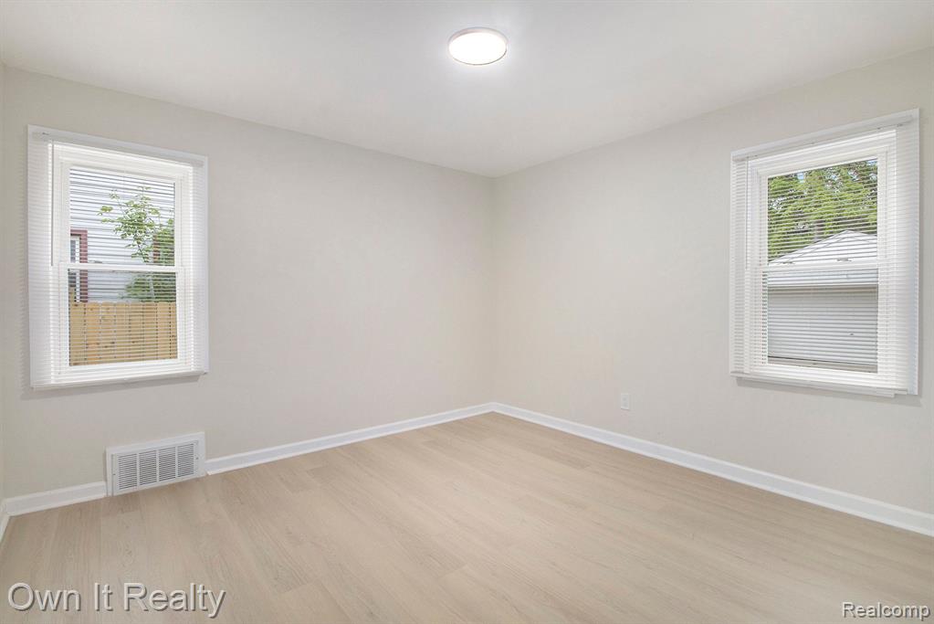 7493 BRAMELL, Redford, MI 48239 — Photo 19