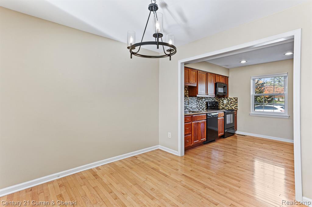 42645 Savoy Court, Northville, MI 48167 — Photo 7