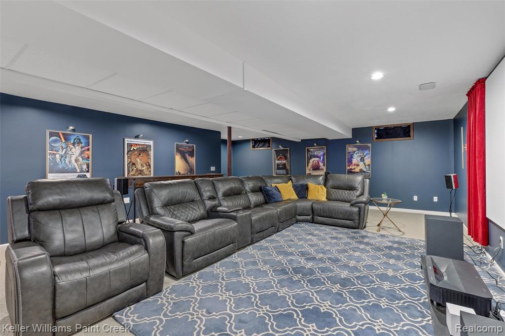 7537 Waterfall Drive, Grand Blanc, MI 48439 — Photo 25