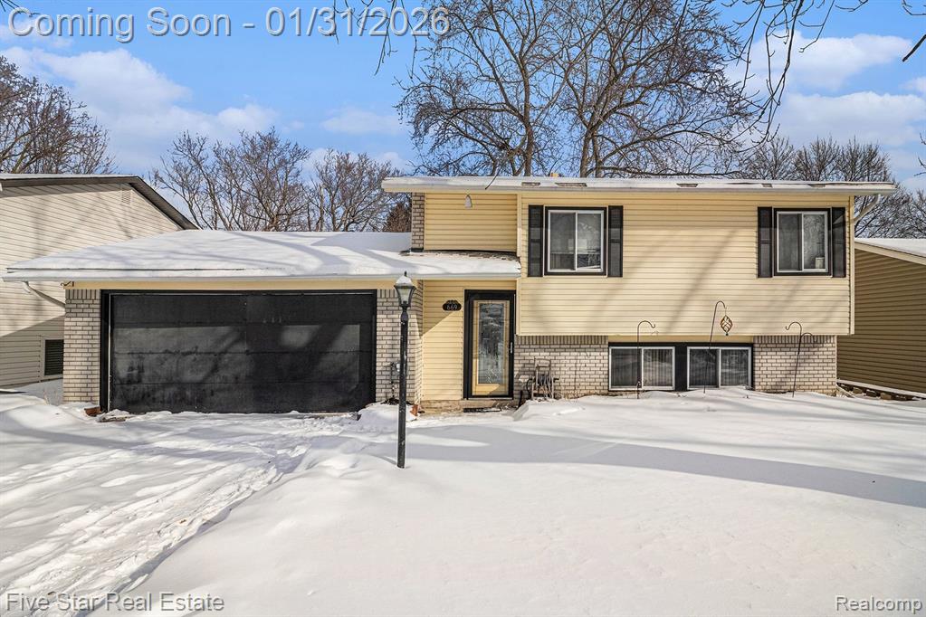 669 Provincetown Road, Auburn Hills, MI 48326 — Photo 2