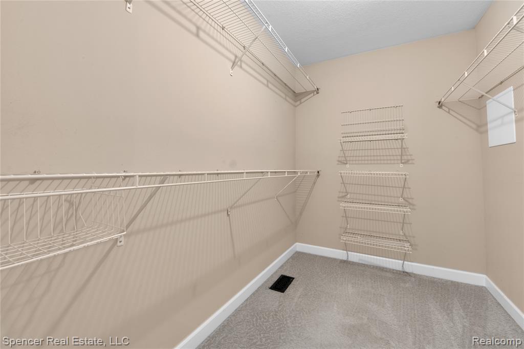 6125 Cheshire Park Drive, Clarkston, MI — Photo 32
