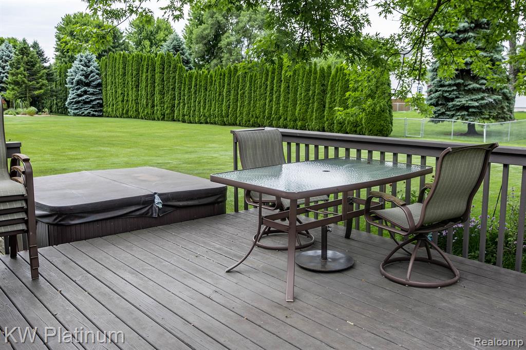 3167 Blackheath Court, Port Huron, MI 48060 — Photo 28