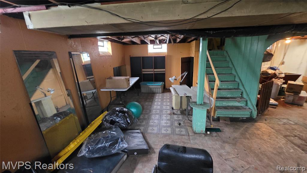 9338 Cheyenne Street, Detroit, MI 48228 — Photo 14
