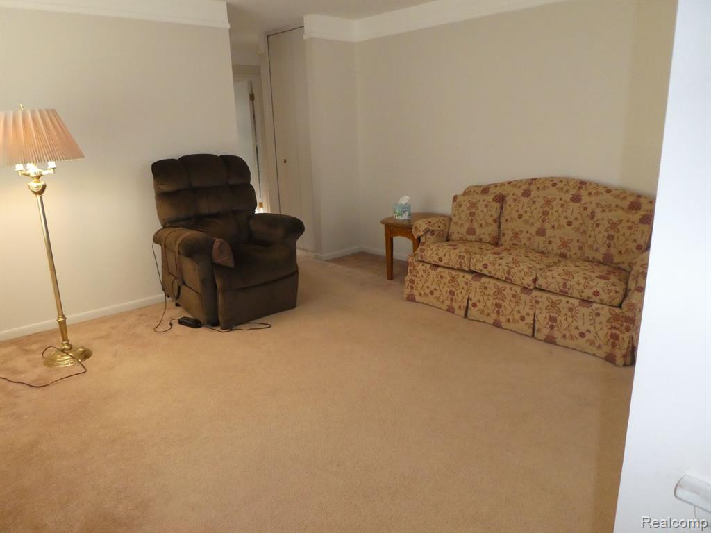 8435 INGRAM Street, Westland, MI — Photo 5