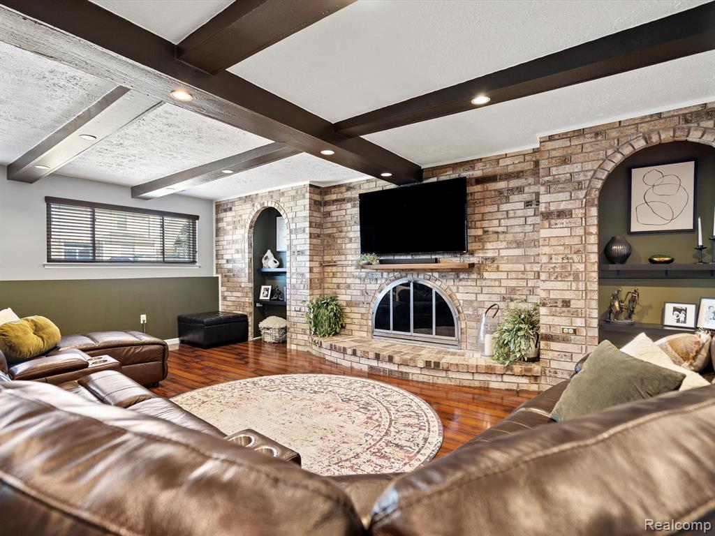 42268 SYCAMORE Drive, Sterling Heights, MI 48313 — Photo 28