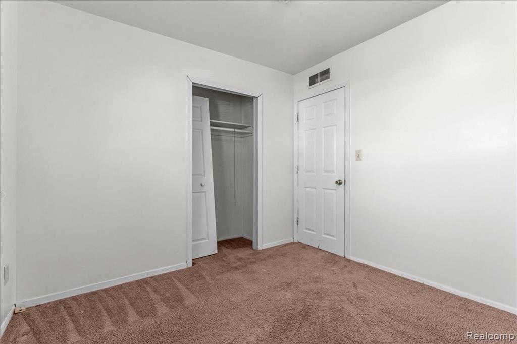 16230 Winston Street, Detroit, MI 48219 — Photo 10