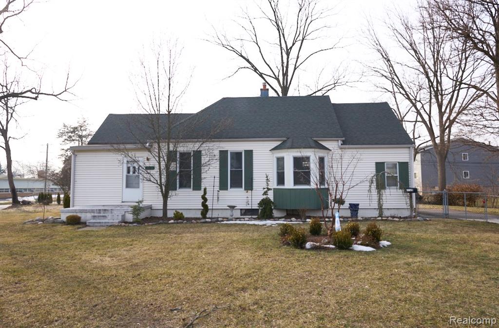 5915 Merriman Road, Garden City, MI — front exterior