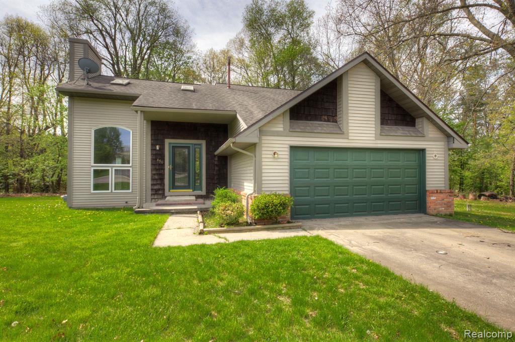 850 VILLAGE PINE Lane, Ortonville, MI 48462 — Photo 3