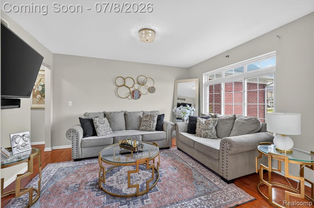 48166 Ellington Drive, Macomb, MI 48044 — Photo 8