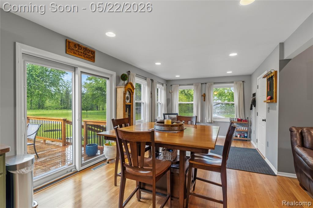 542 Tracey Lane, Brighton, MI 48114 — Photo 13