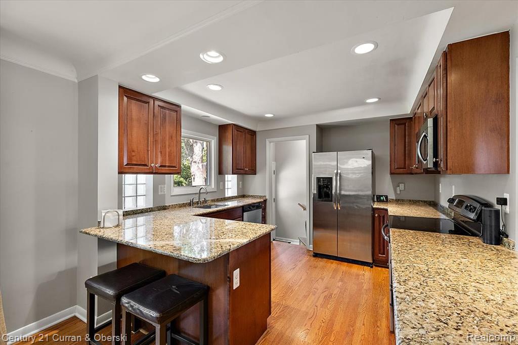 4151 Seminole Drive, Royal Oak, MI 48073 — Photo 15