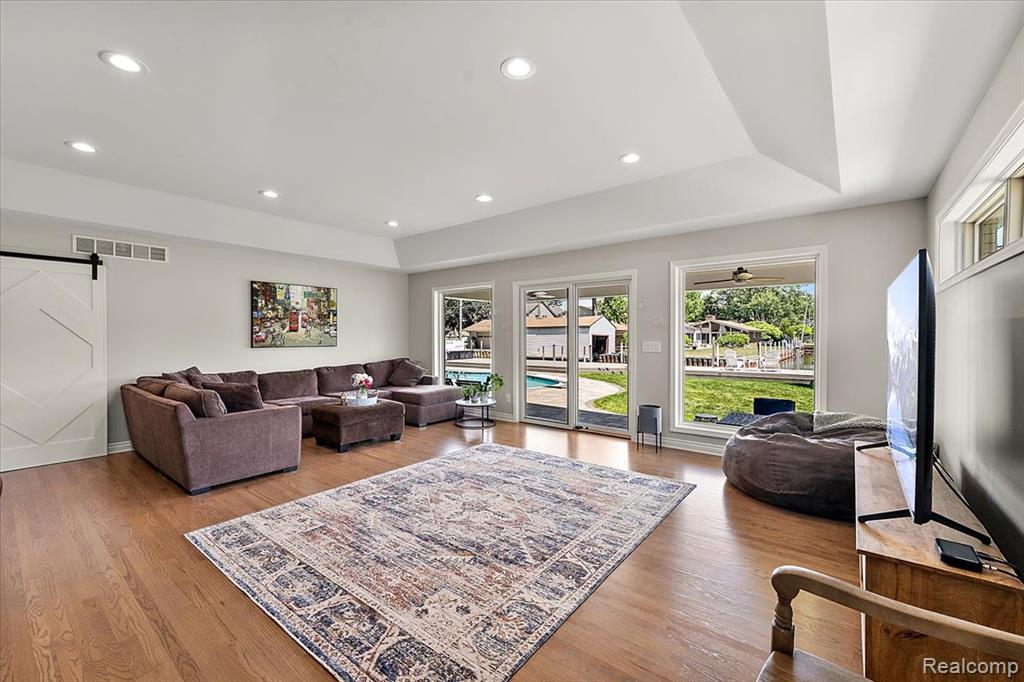 22461 Benjamin Street, Saint Clair Shores, MI 48081 — Photo 17
