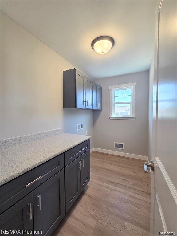 836 Oakwood Circle, 36, Fenton, MI 48430 — Photo 24