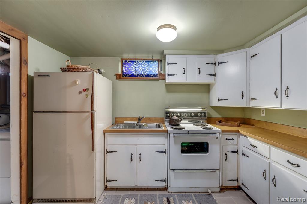 48814 Gyde Road, Canton, MI 48187 — Photo 12