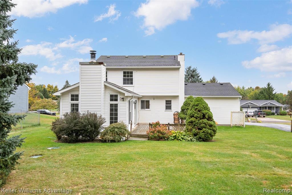60422 Lamplighter Drive, New Hudson, MI 48165 — Photo 29