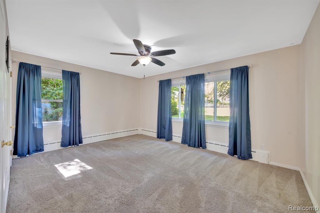 42790 Utica Road, Sterling Heights, MI 48314 — Photo 11