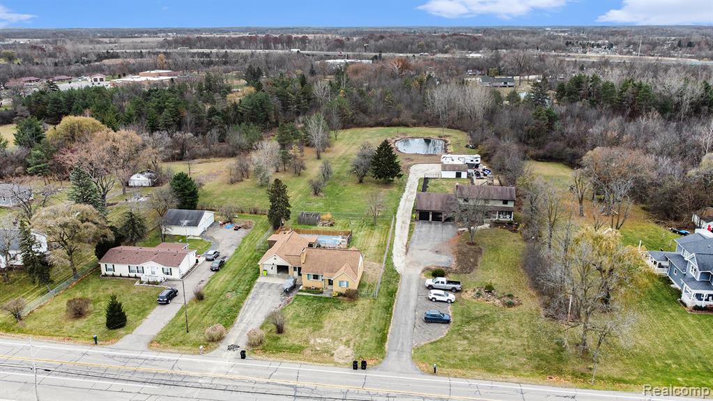 6319 Bristol Road, Swartz Creek, MI 48473 — Photo 5