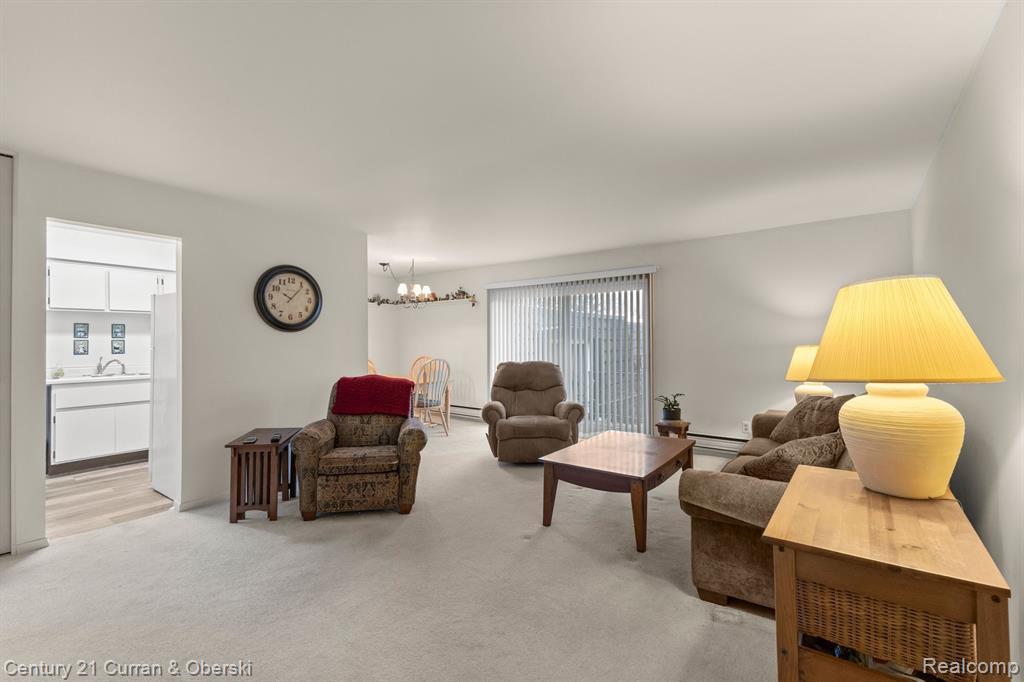 1852 COLONIAL VILLAGE Way, 3, Waterford, MI 48328 — Photo 9