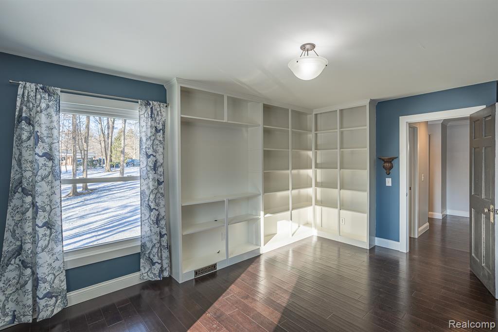 800 Grampian Avenue, Lake Orion, MI 48362 — Photo 26