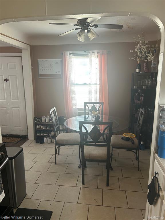 19196 MCCORMICK Street, Detroit, MI 48224 — Photo 12
