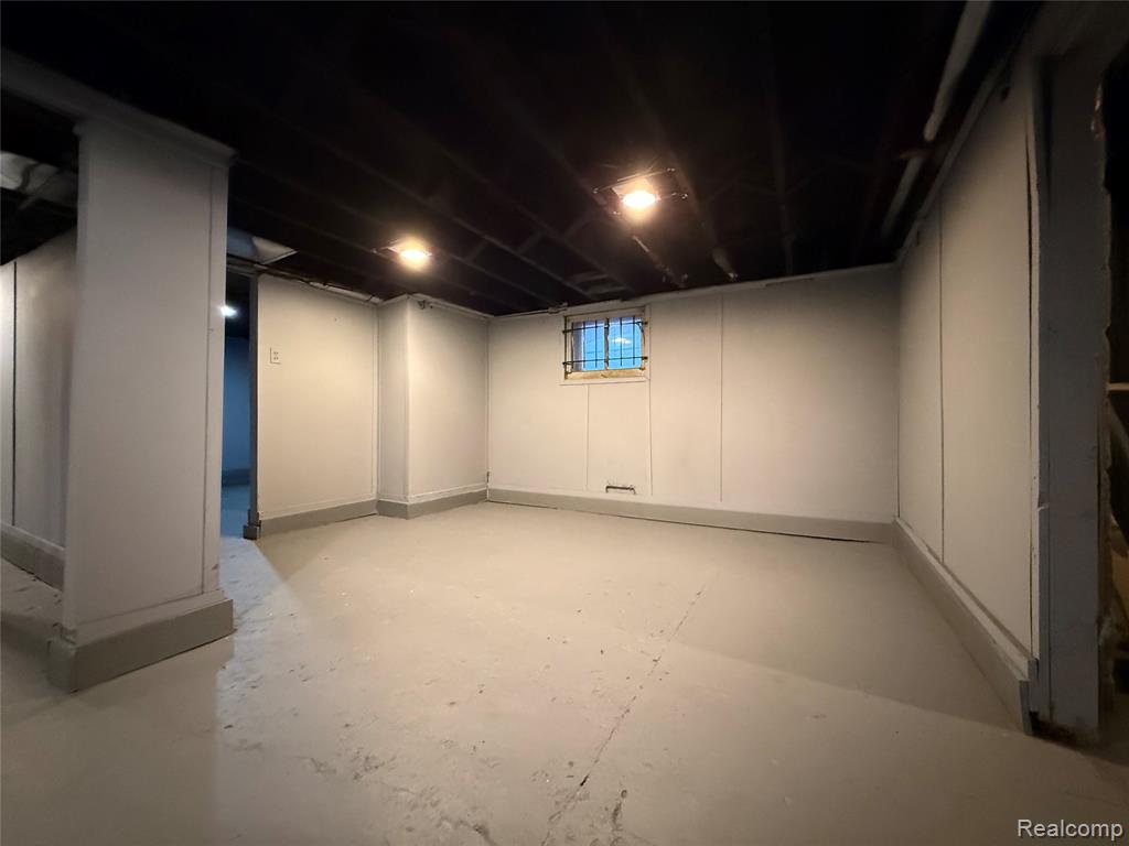 239 EASON Street, Highland Park, MI 48203 — Photo 30