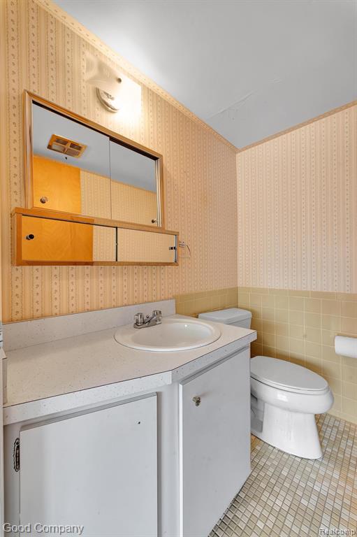 29628 Hoover Road, Warren, MI 48093 — Photo 22