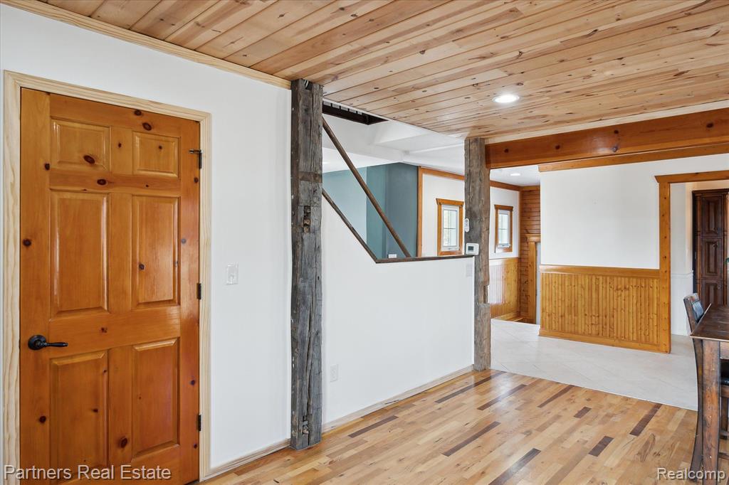 10602 Ferder Road, Maybee, MI — Photo 21