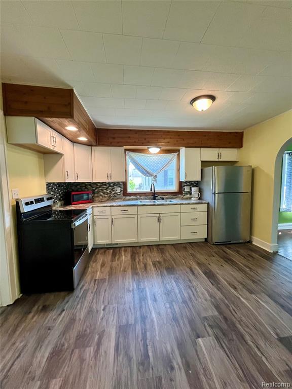 23 S Frank Street, Pigeon Vlg, MI — Photo 2