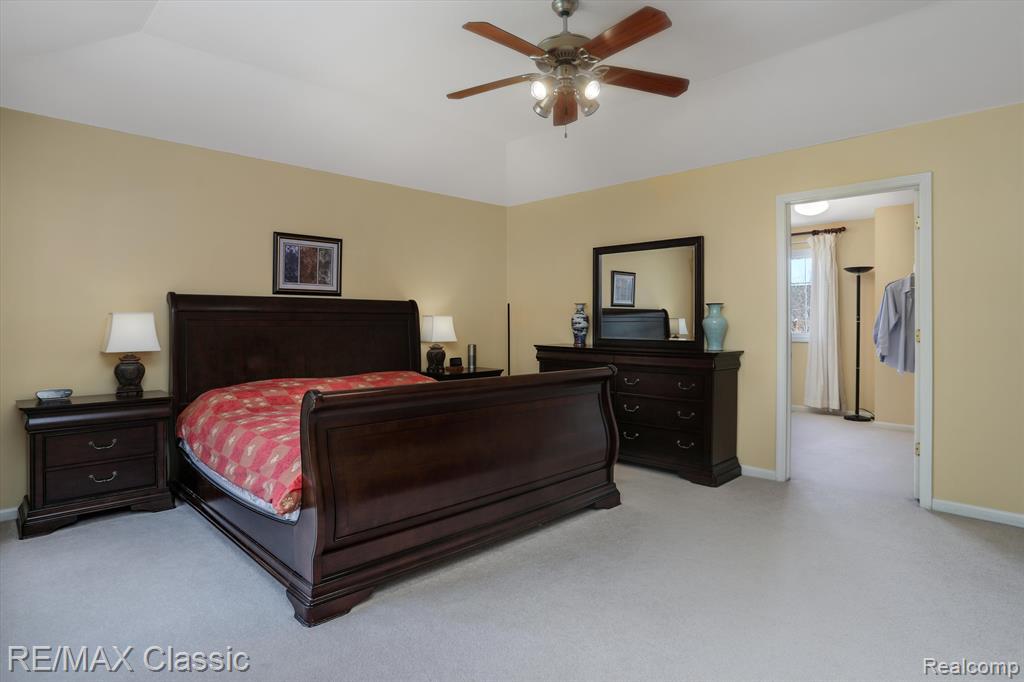 41547 BURROUGHS Avenue, Novi, MI 48377 — Photo 26