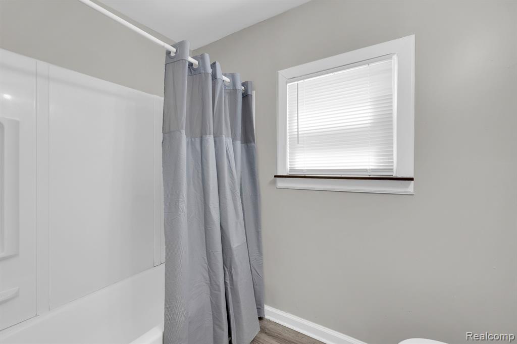 6081 CHEROKEE Street, Taylor, MI 48180 — Photo 13